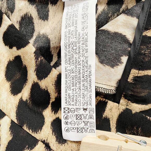 Zara Basics Shorts Womens Small Brown Black Leopard Print Pleated Pockets - Picture 8 of 9